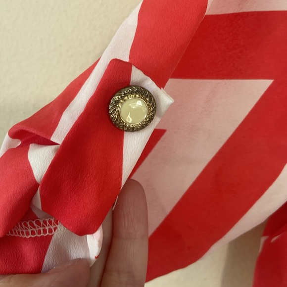 Everly Red & White Chevron Striped Short Sleeve Tunic Dress Small  Summer - Picture 3 of 6